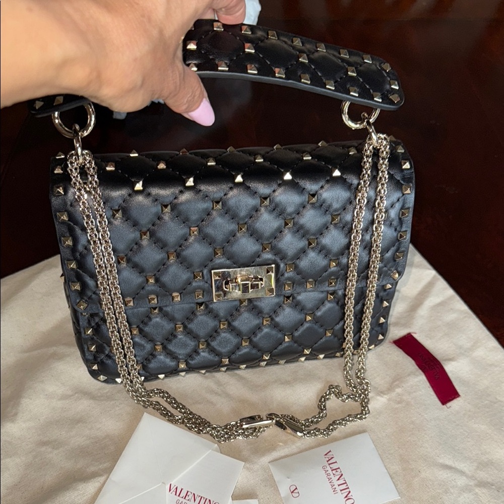 Valentino Garavani Black Quilted Nappa Rock-stud cross body Bag - Picture 3 of 15